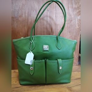 Dooney and Bourke  green satch